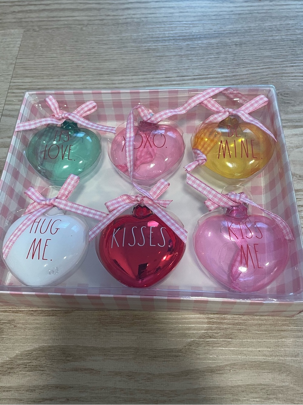Rae Dunn Valentine Ornaments

Set of 6 Heart Ornaments
Mixed Colors